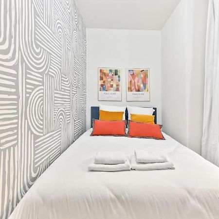 Appartement Central Proche Atelier Des Lumieres パリ エクステリア 写真